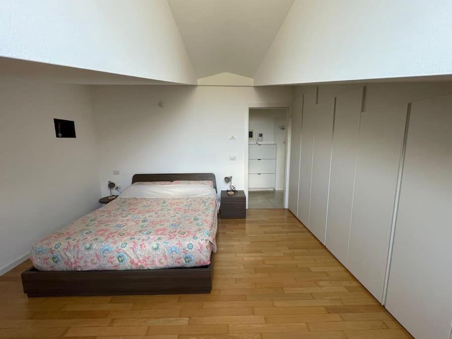 Apartamento Elia Loft Riva del Garda Exterior foto