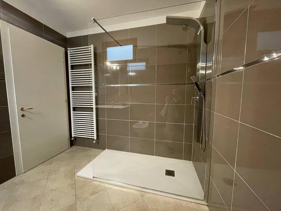 Apartamento Elia Loft Riva del Garda Exterior foto